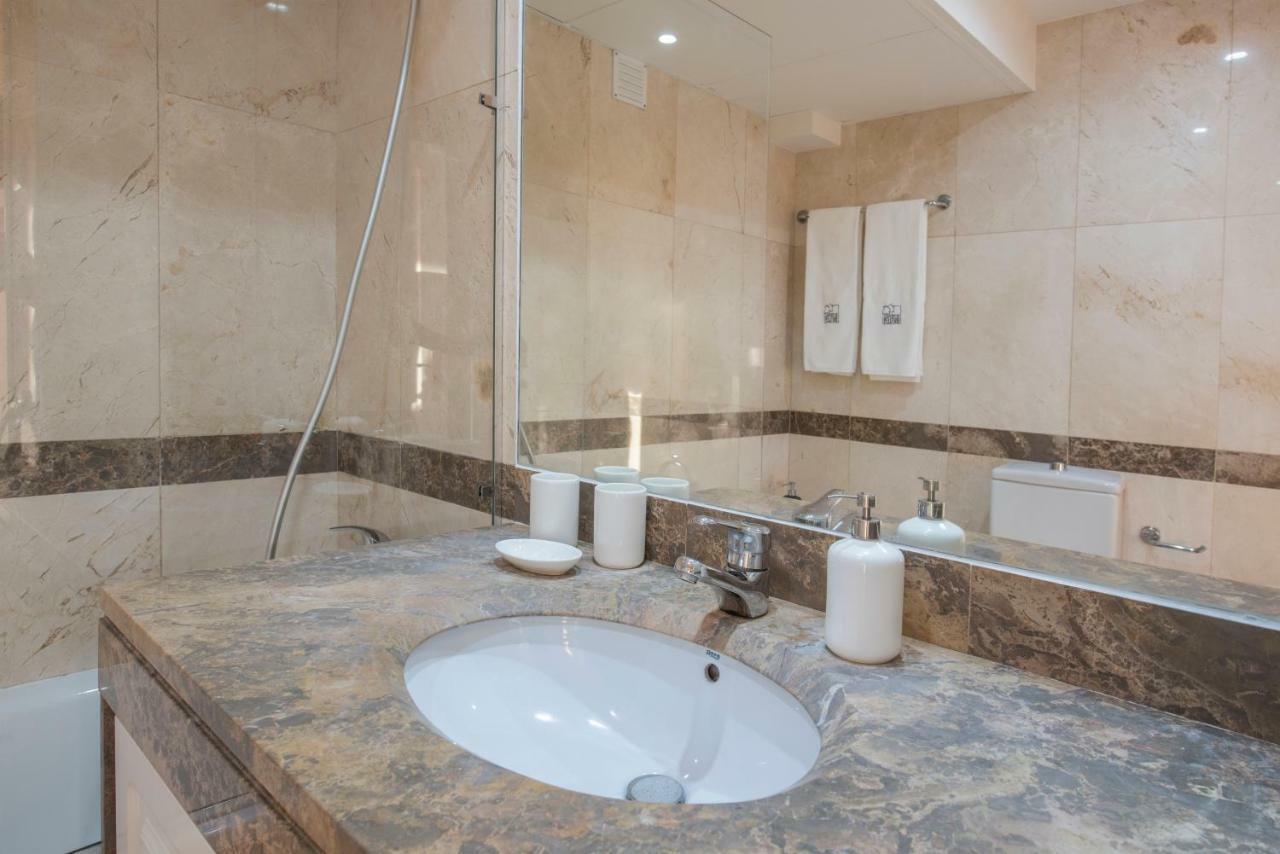 Saldanha Executive Apartment By The Portuguese Butler Lisbon Bagian luar foto